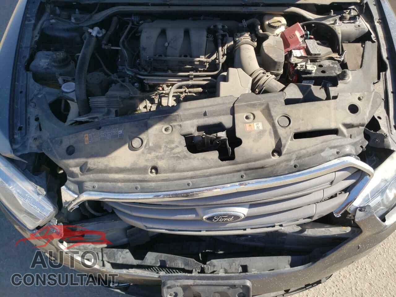 FORD TAURUS 2016 - 1FAHP2E81GG104433