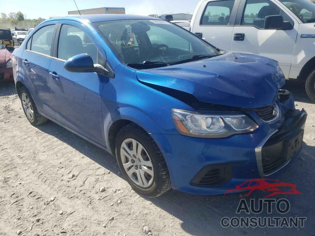 CHEVROLET SONIC 2017 - 1G1JB5SH3H4144041