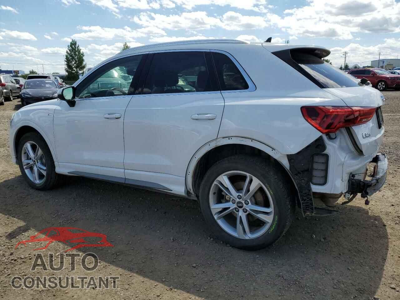 AUDI Q3 2021 - WA1EECF31M1055108
