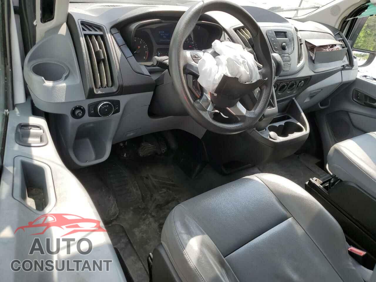 FORD TRANSIT 2017 - 1FTYR2YM2HKA82387