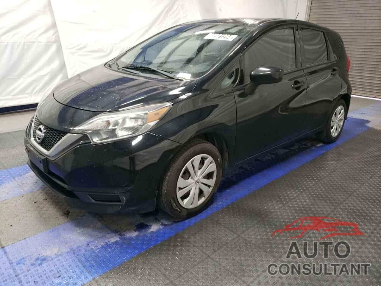 NISSAN VERSA 2018 - 3N1CE2CP2JL351888