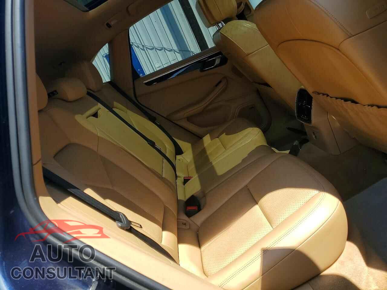 PORSCHE MACAN 2015 - WP1AB2A57FLB62640
