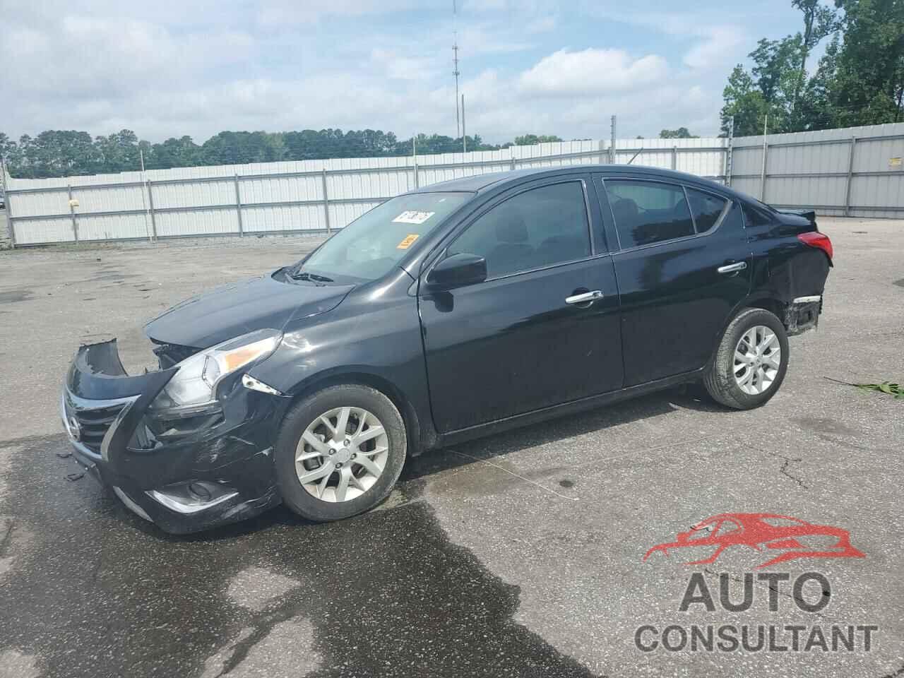 NISSAN VERSA 2018 - 3N1CN7AP7JL881547