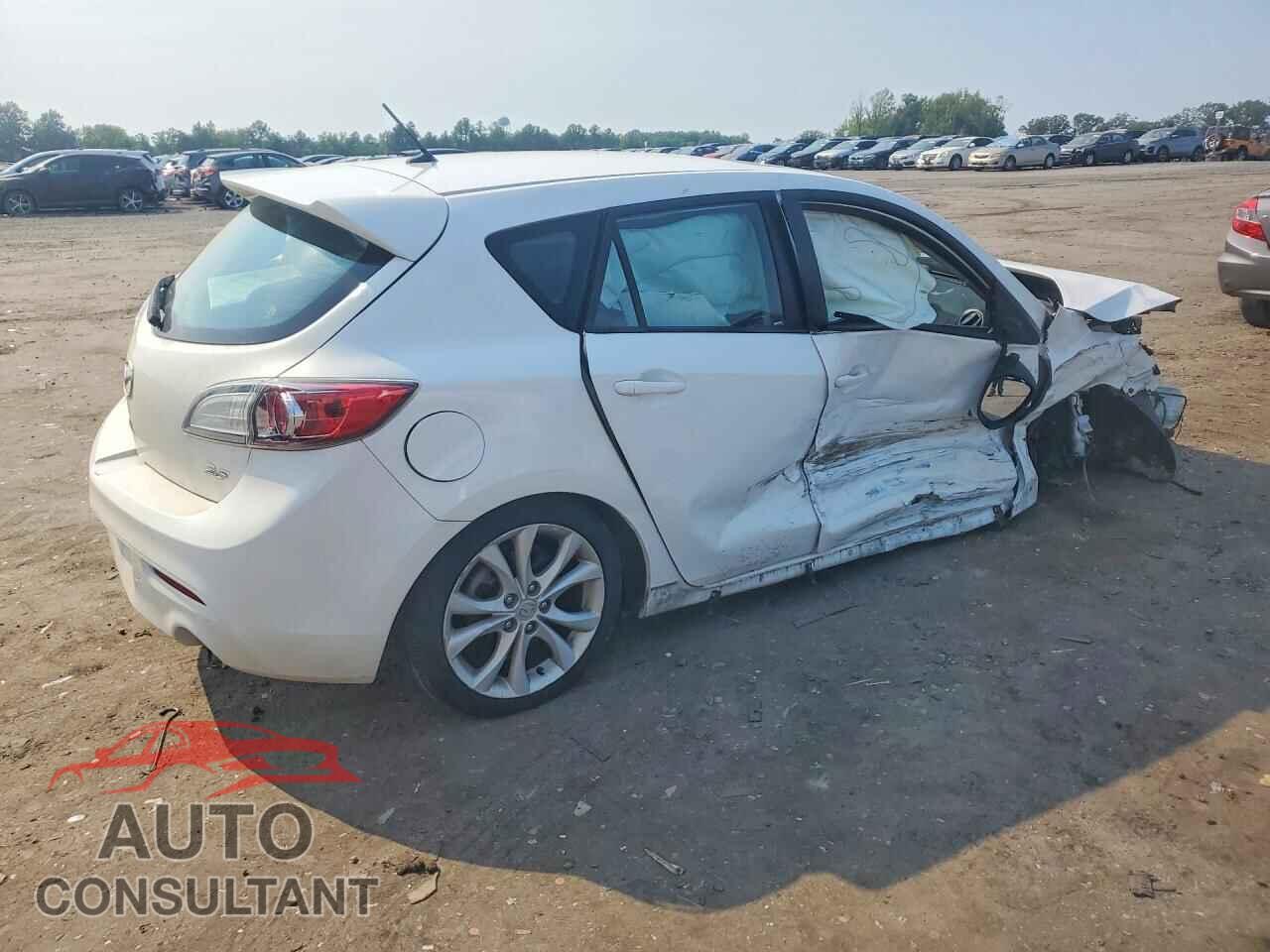 MAZDA MAZDA3 2011 - JM1BL1K68B1392438