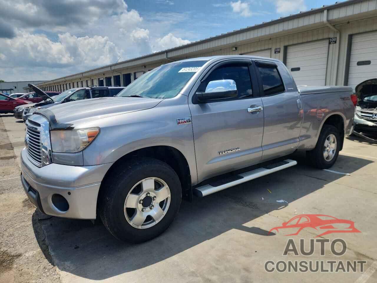TOYOTA TUNDRA 2010 - 5TFBW5F17AX140737