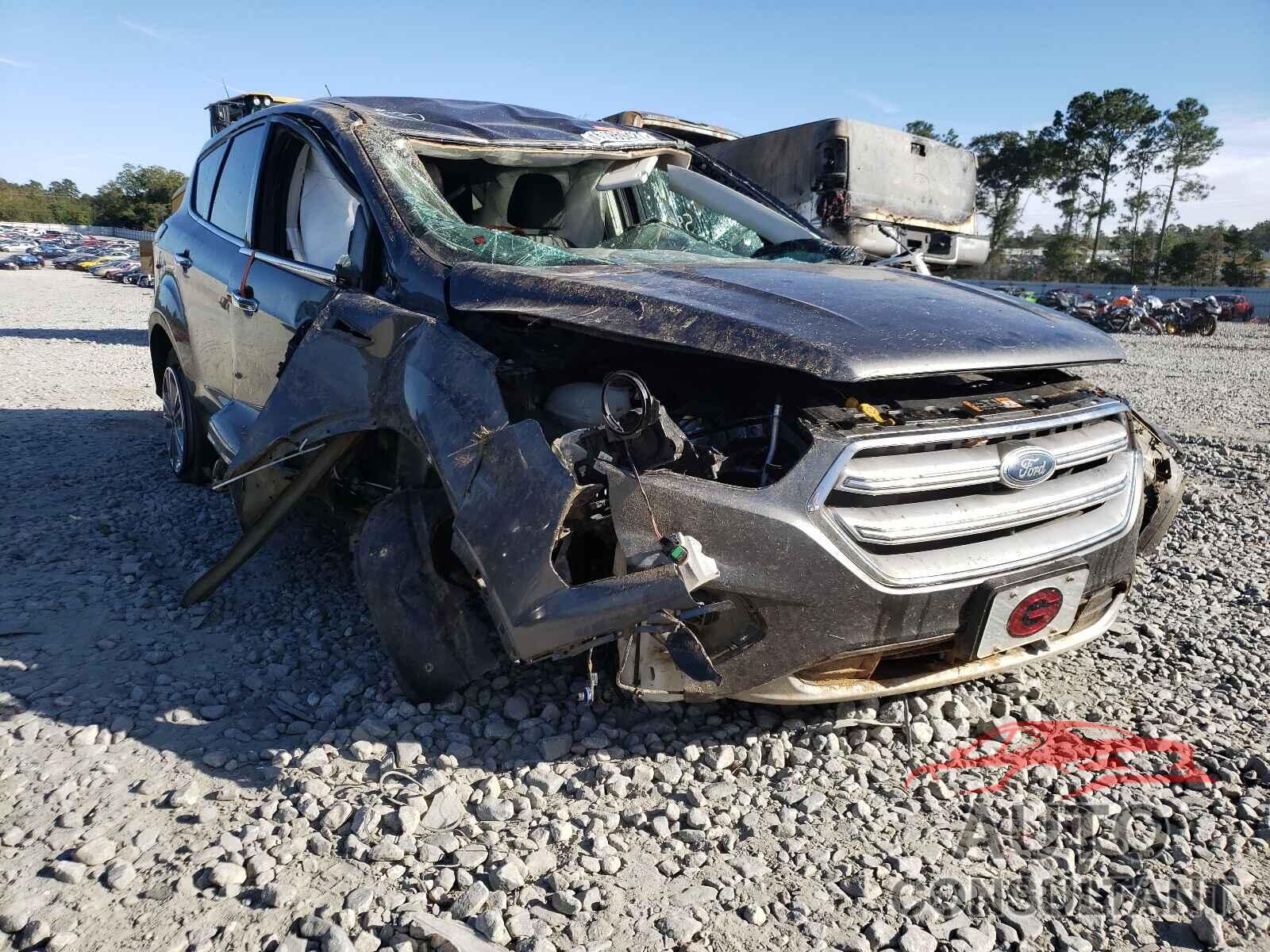FORD ESCAPE 2017 - 1FMCU9GDXHUB64208