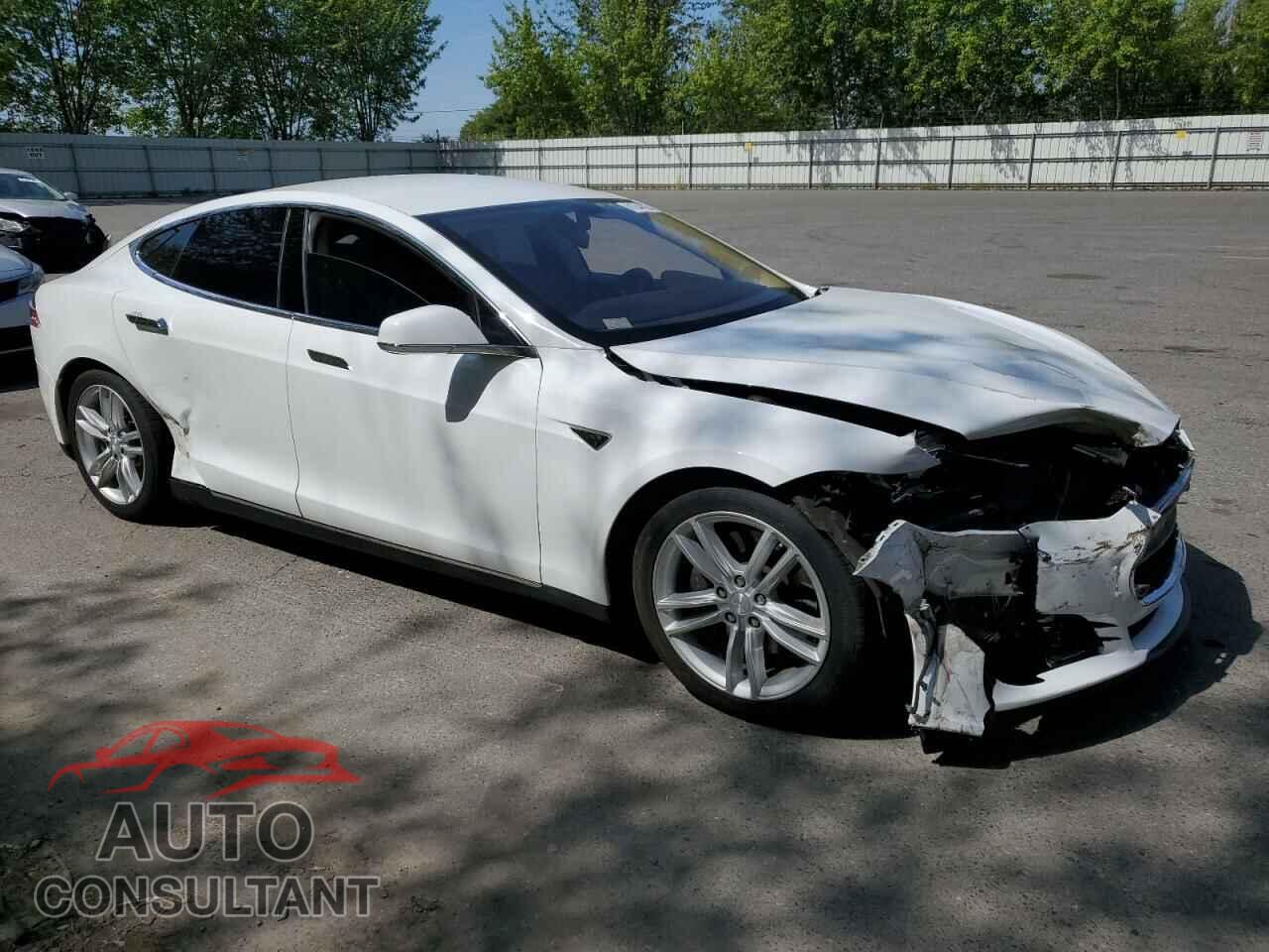 TESLA MODEL S 2013 - 5YJSA1CN3DFP05949