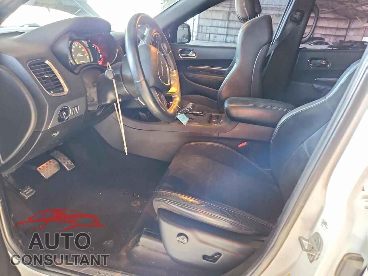 DODGE DURANGO 2018 - 1C4SDJGJ6JC213617