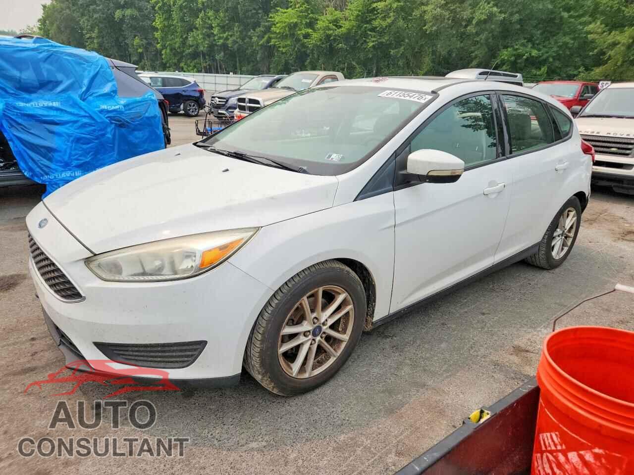 FORD FOCUS 2016 - 1FADP3K28GL364047