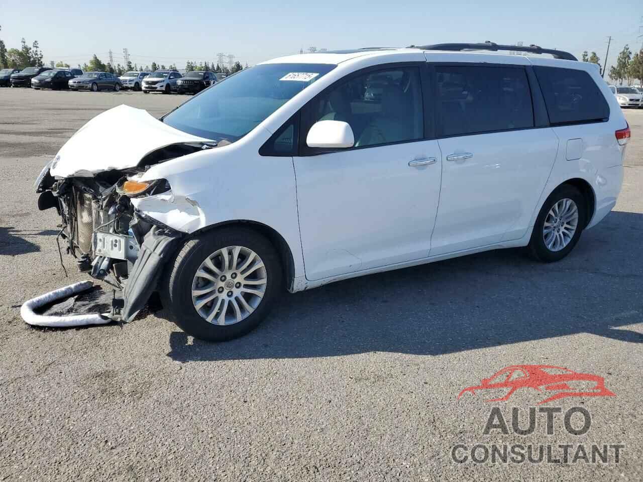 TOYOTA All Models 2013 - 5TDYK3DC5DS322039