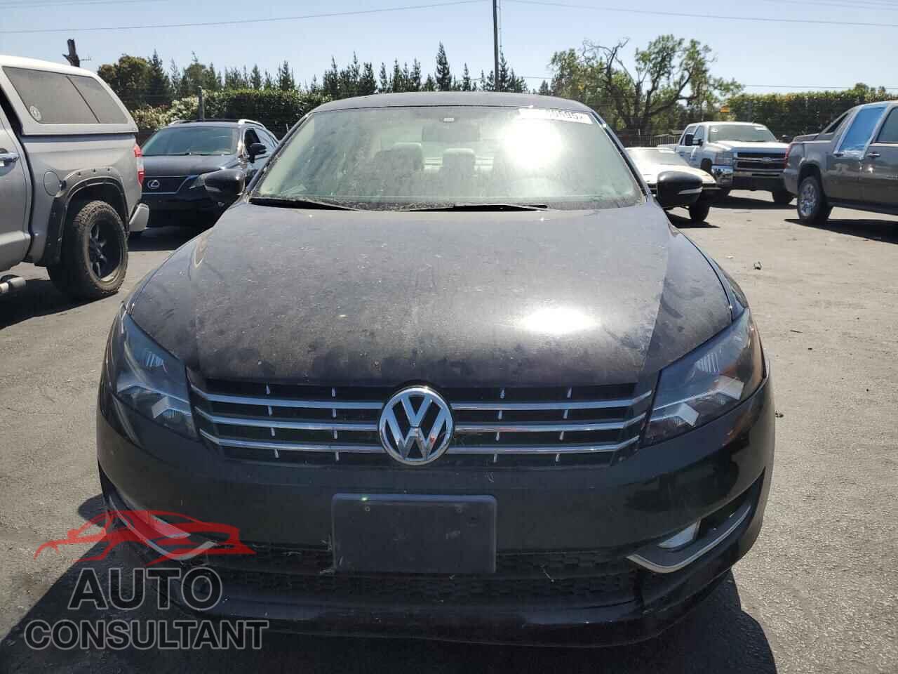 VOLKSWAGEN PASSAT 2014 - 1VWCN7A31EC097048