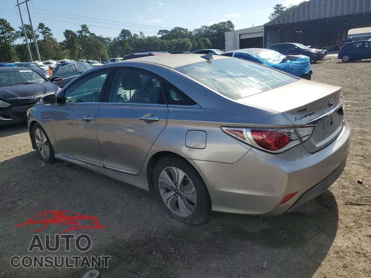 HYUNDAI SONATA 2013 - KMHEC4A45DA084723