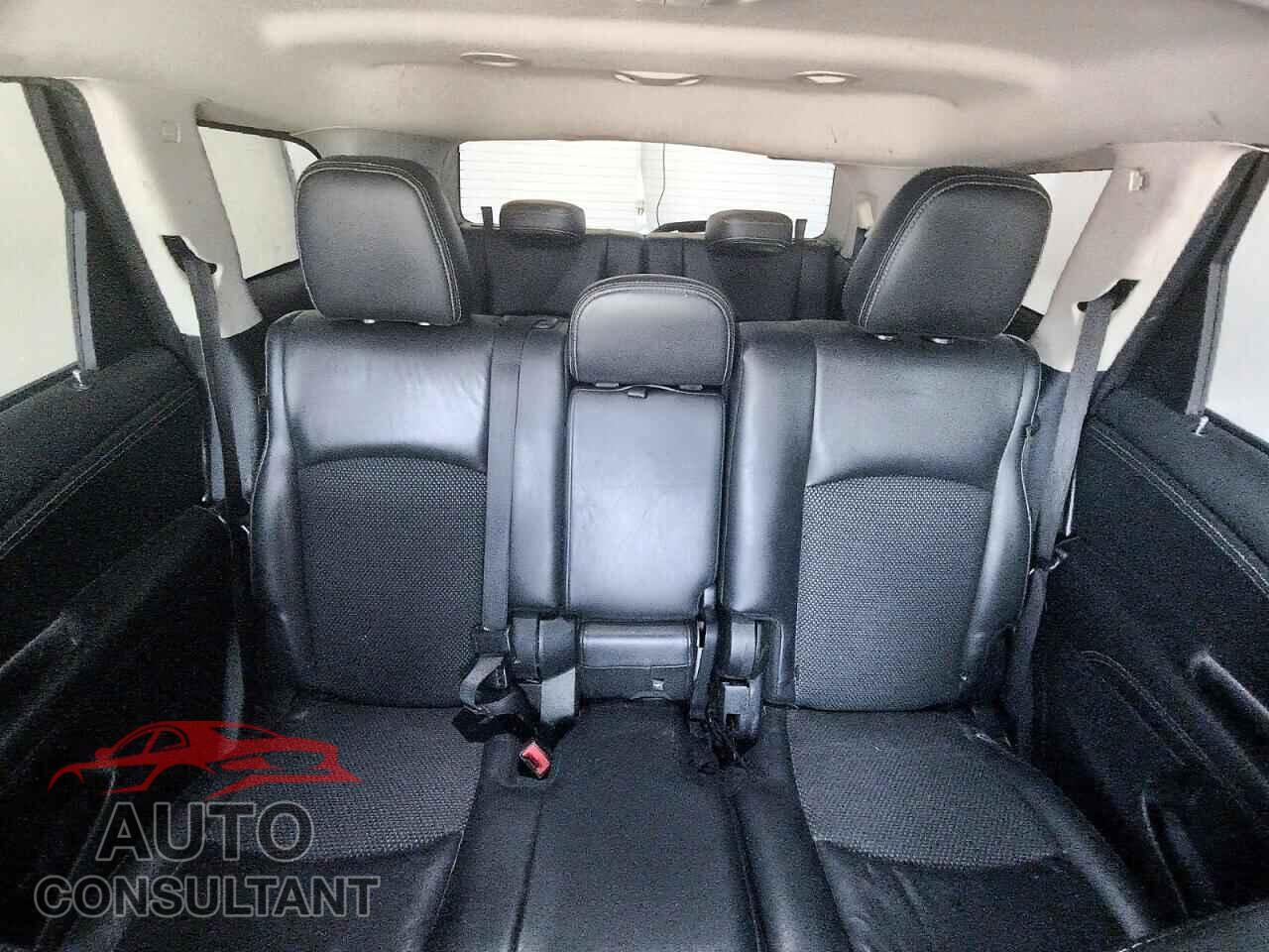 DODGE JOURNEY 2017 - 3C4PDCGB2HT524504