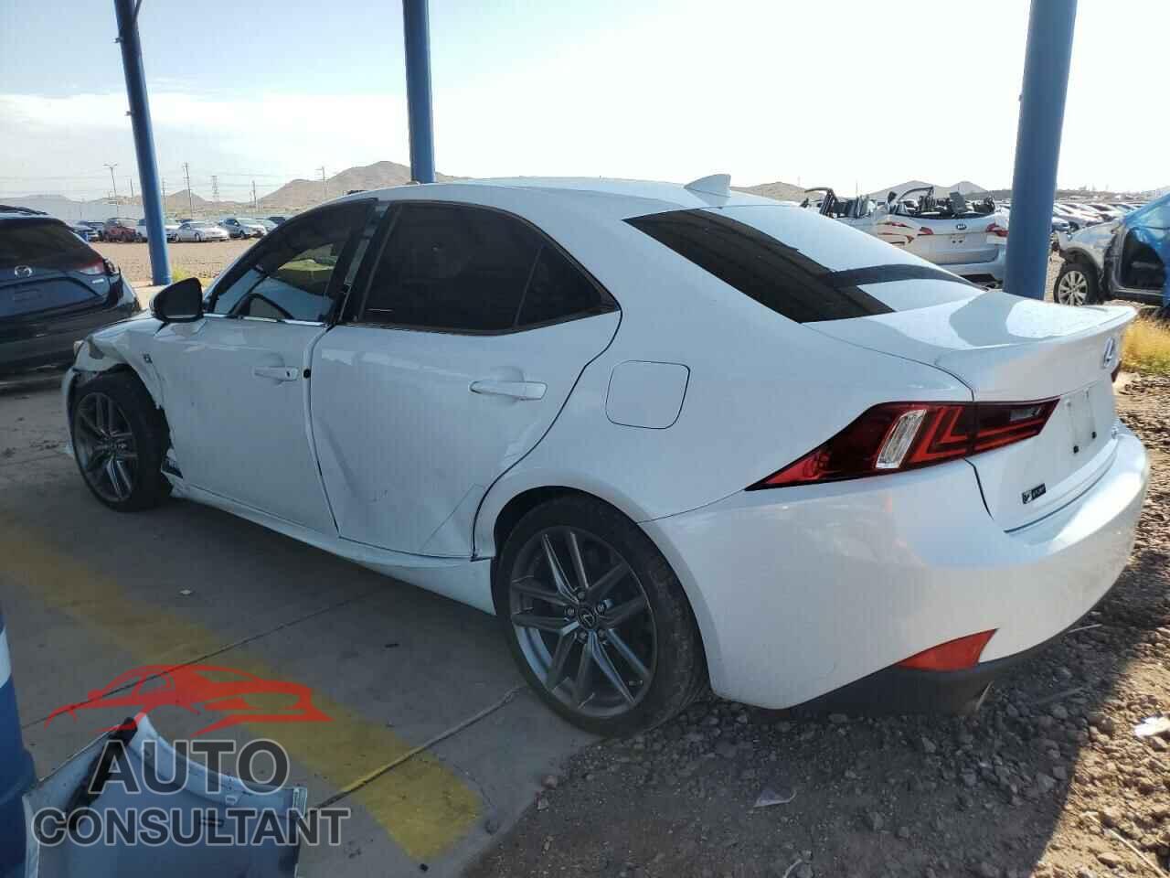 LEXUS IS 2016 - JTHBA1D29G5024302