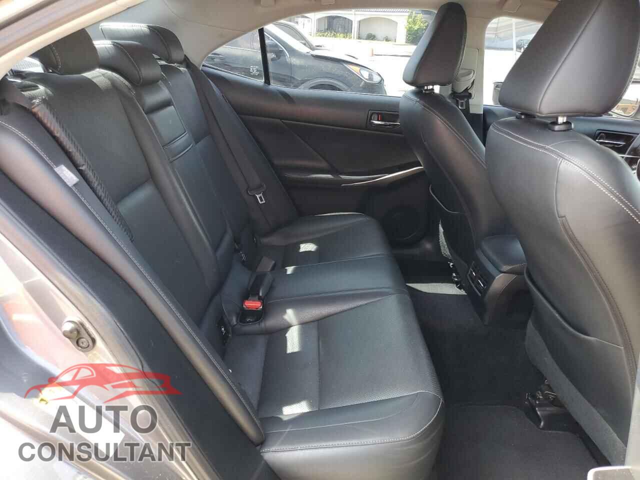 LEXUS IS 2014 - JTHBF1D26E5018648
