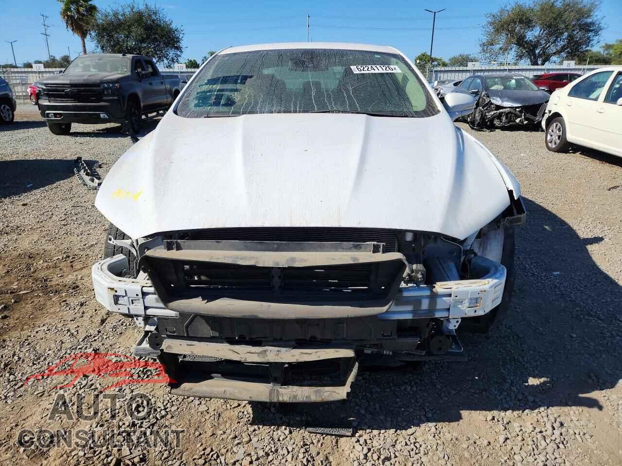 FORD FUSION 2017 - 3FA6P0LU2HR408912