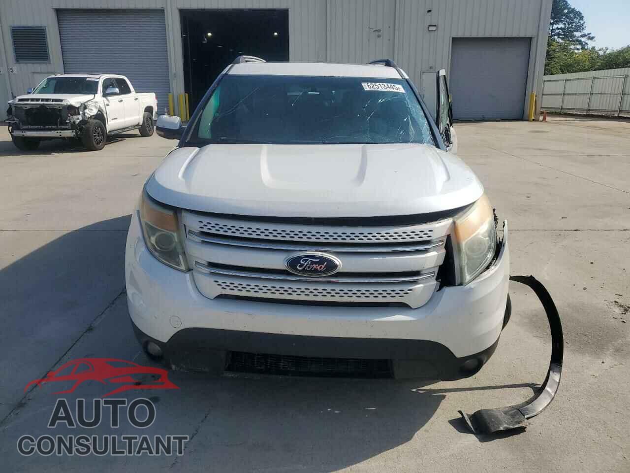FORD EXPLORER 2011 - 1FMHK8F84BGA29922