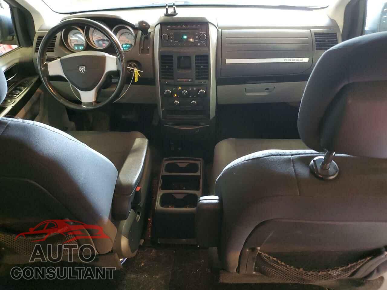 DODGE CARAVAN 2010 - 2D4RN3D17AR438120