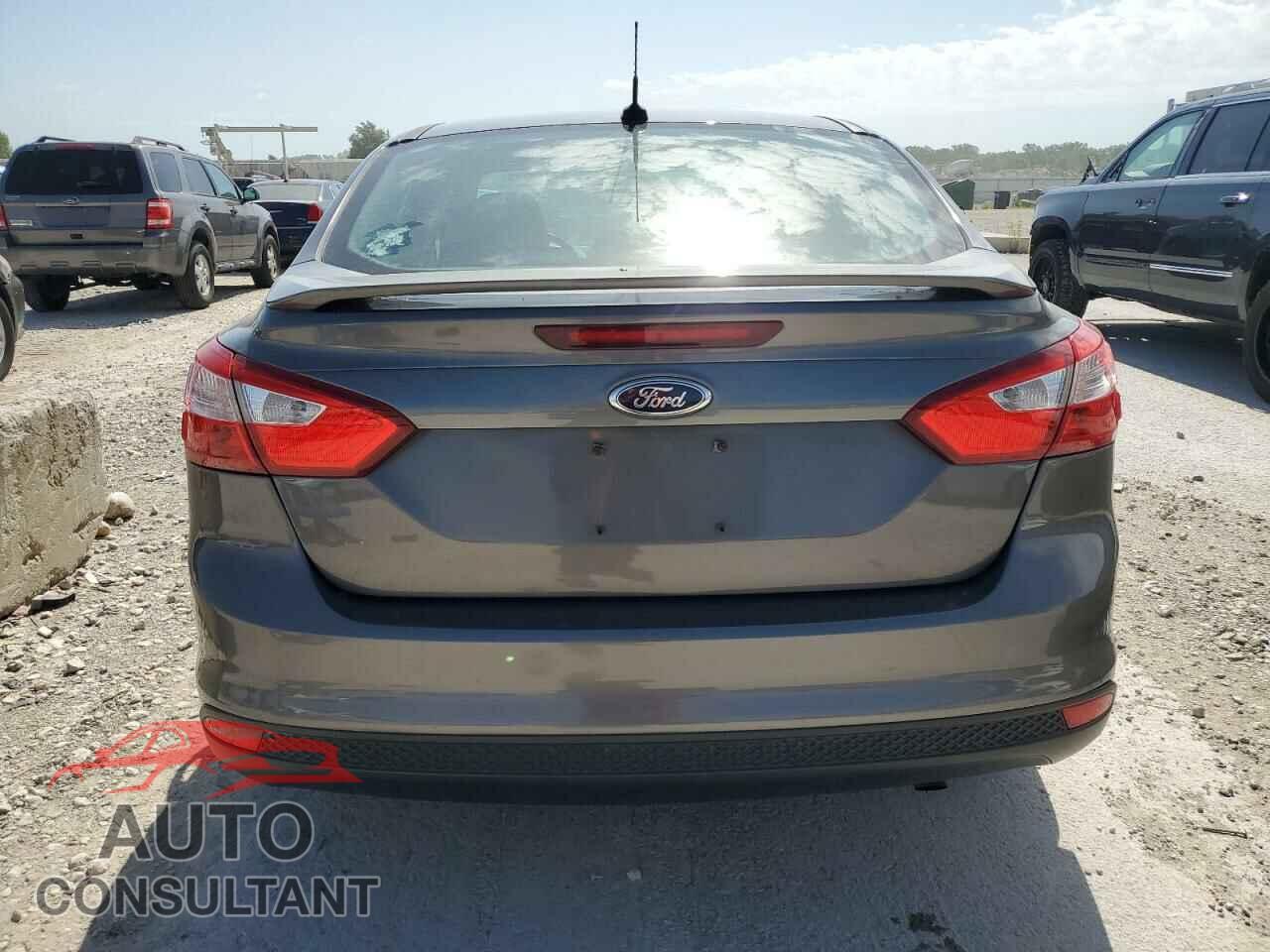 FORD FOCUS 2012 - 1FAHP3F25CL479095