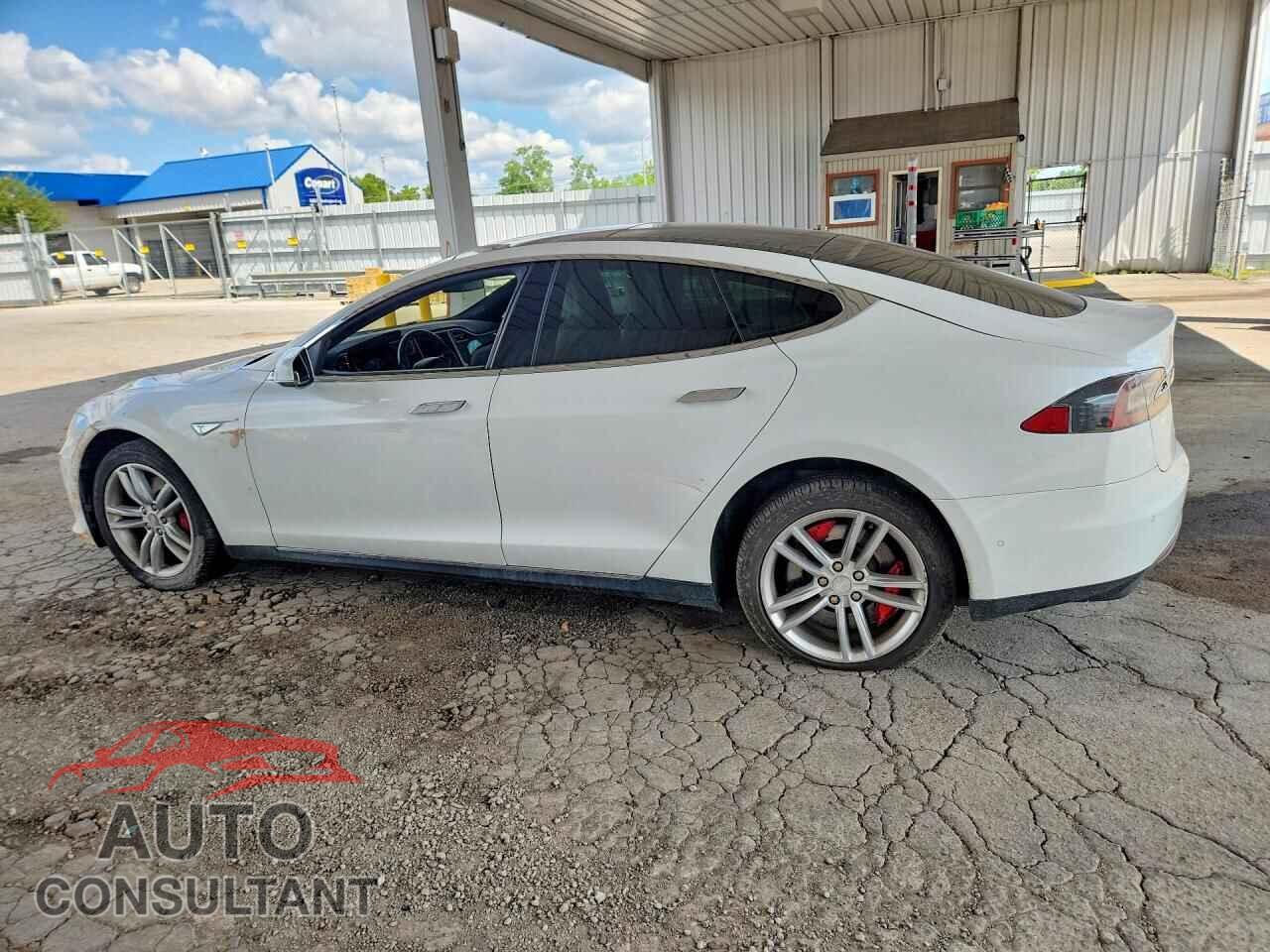 TESLA MODEL S 2016 - 5YJSA1E27GF128429