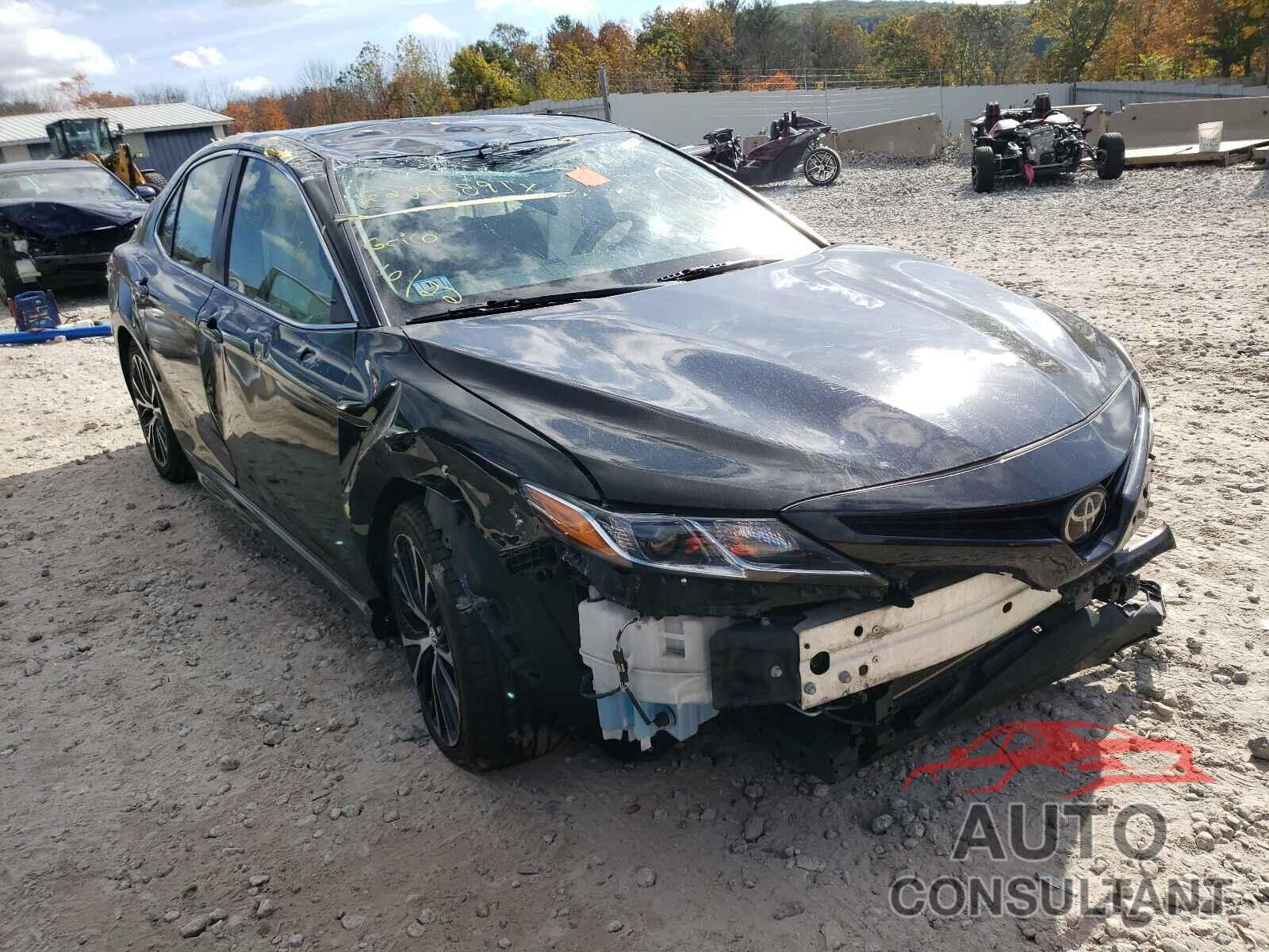 TOYOTA CAMRY 2018 - JTNB11HK1J3040679