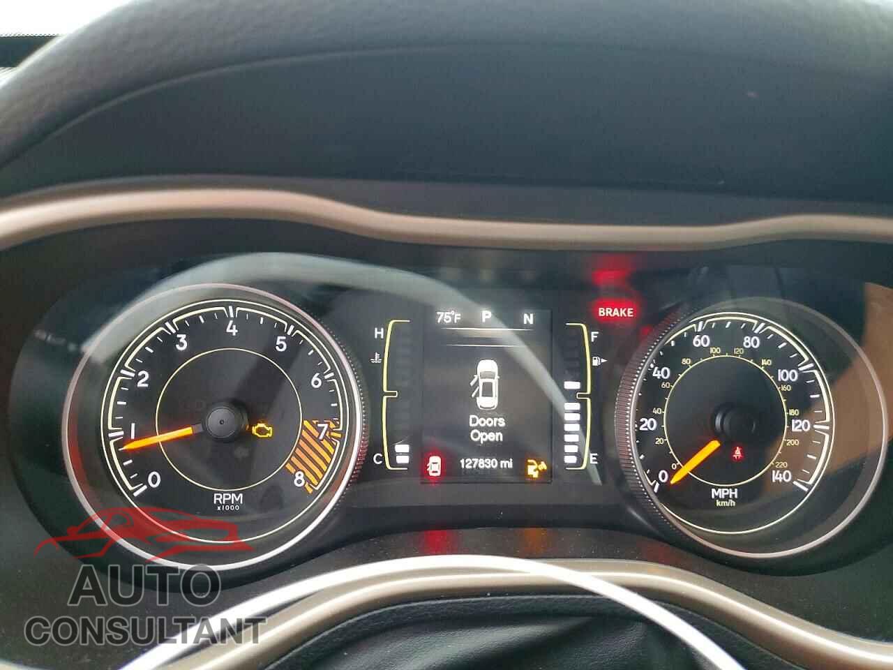 JEEP CHEROKEE 2015 - 1C4PJMCS5FW758048