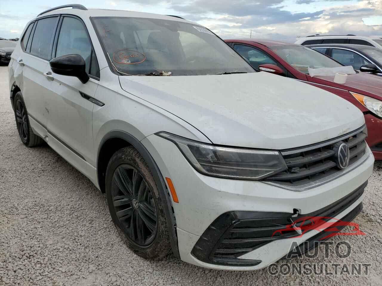 VOLKSWAGEN TIGUAN 2022 - 3VVCB7AX0NM148859