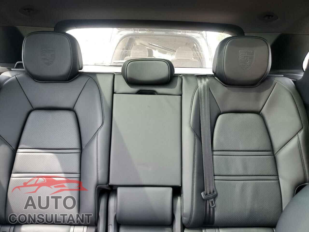 PORSCHE CAYENNE 2019 - WP1AA2AY0KDA10653