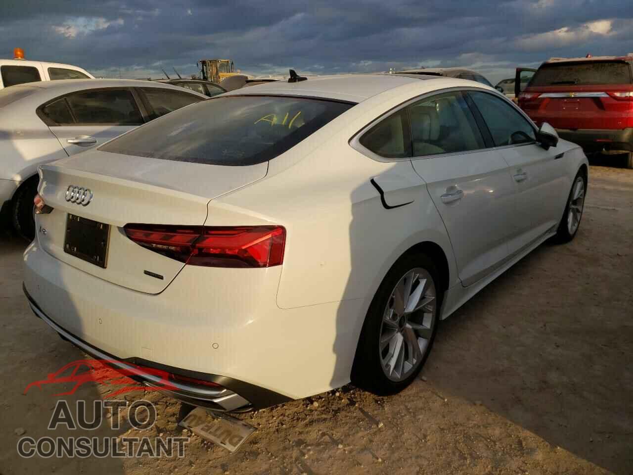 AUDI A5 2021 - WAUCBCF56MA061636