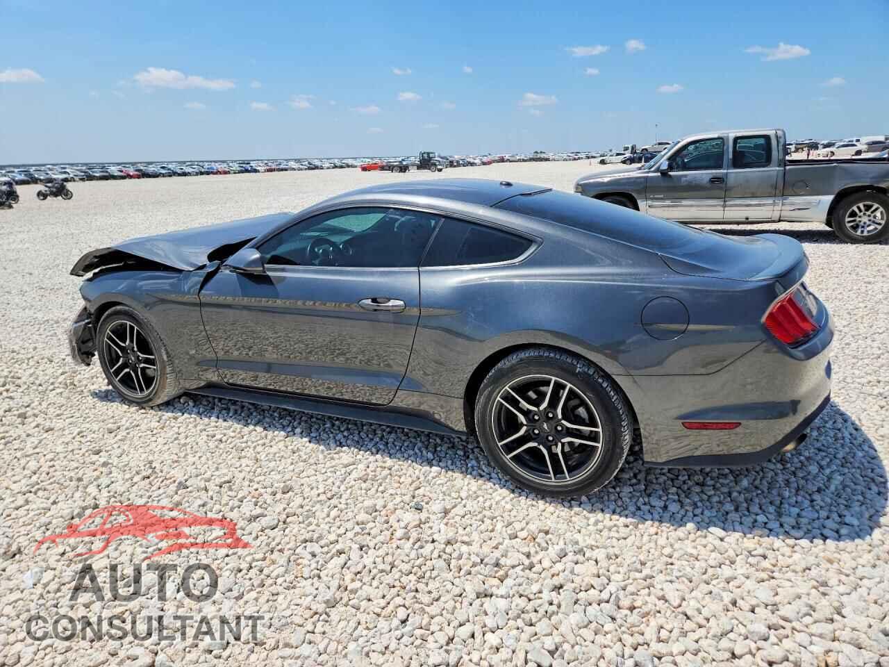 FORD MUSTANG 2018 - 1FA6P8TH0J5129887