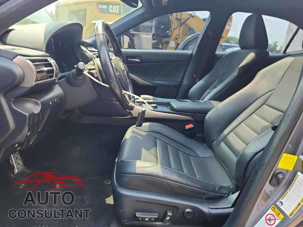 LEXUS IS 2016 - JTHCM1D25G5008223