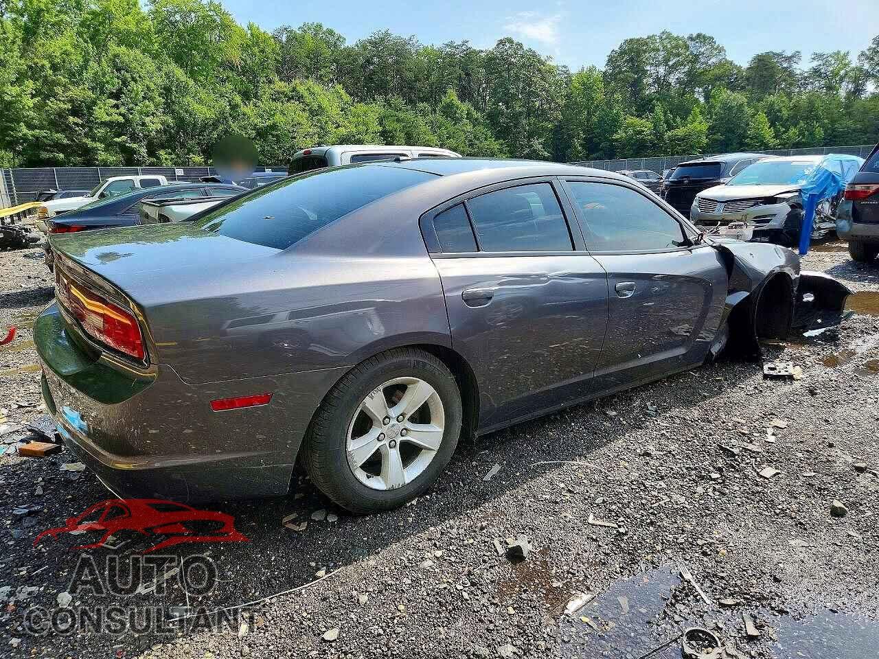 DODGE CHARGER 2013 - 2C3CDXBG0DH679908