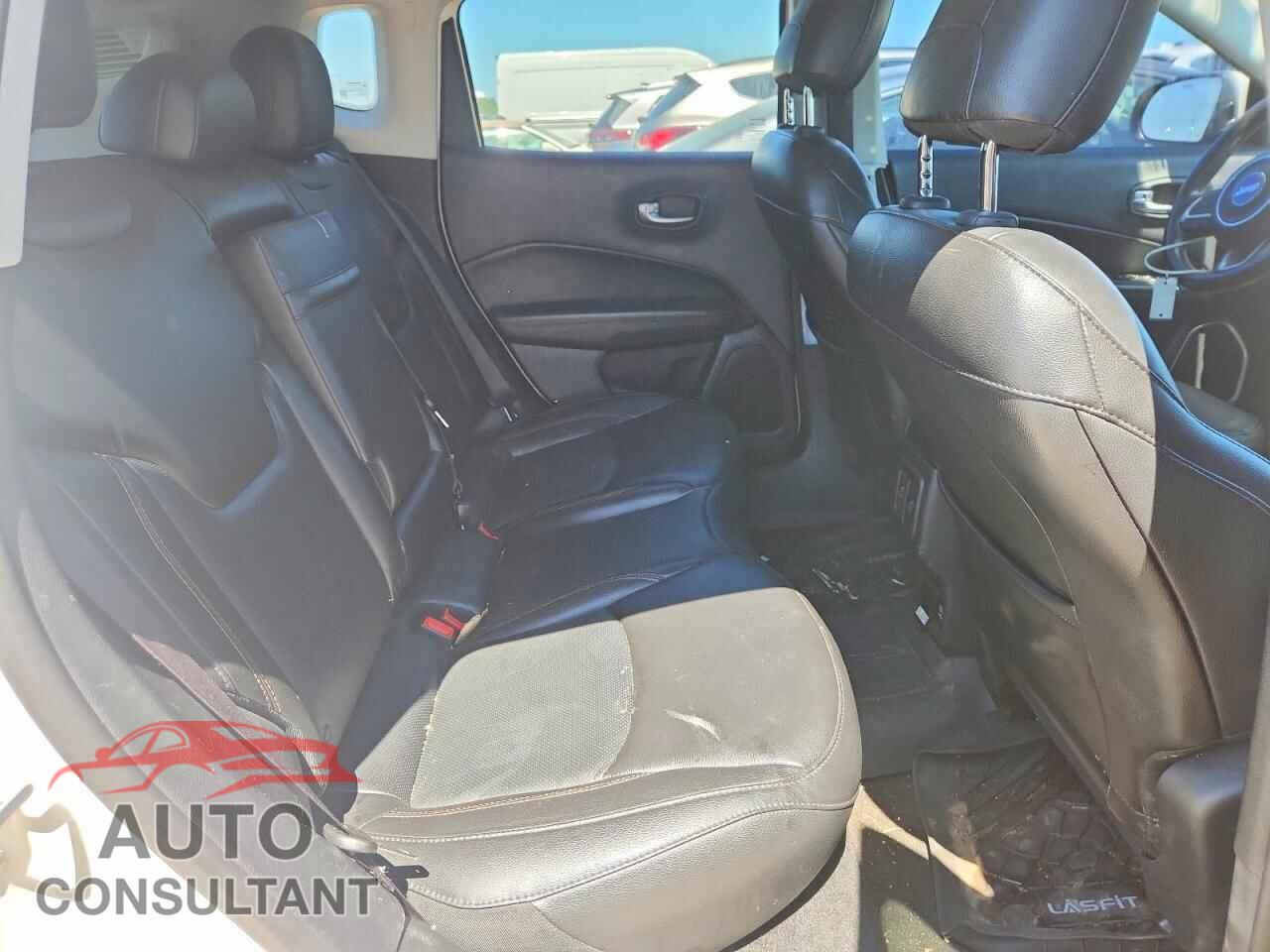 JEEP COMPASS 2019 - 3C4NJDCB0KT631053