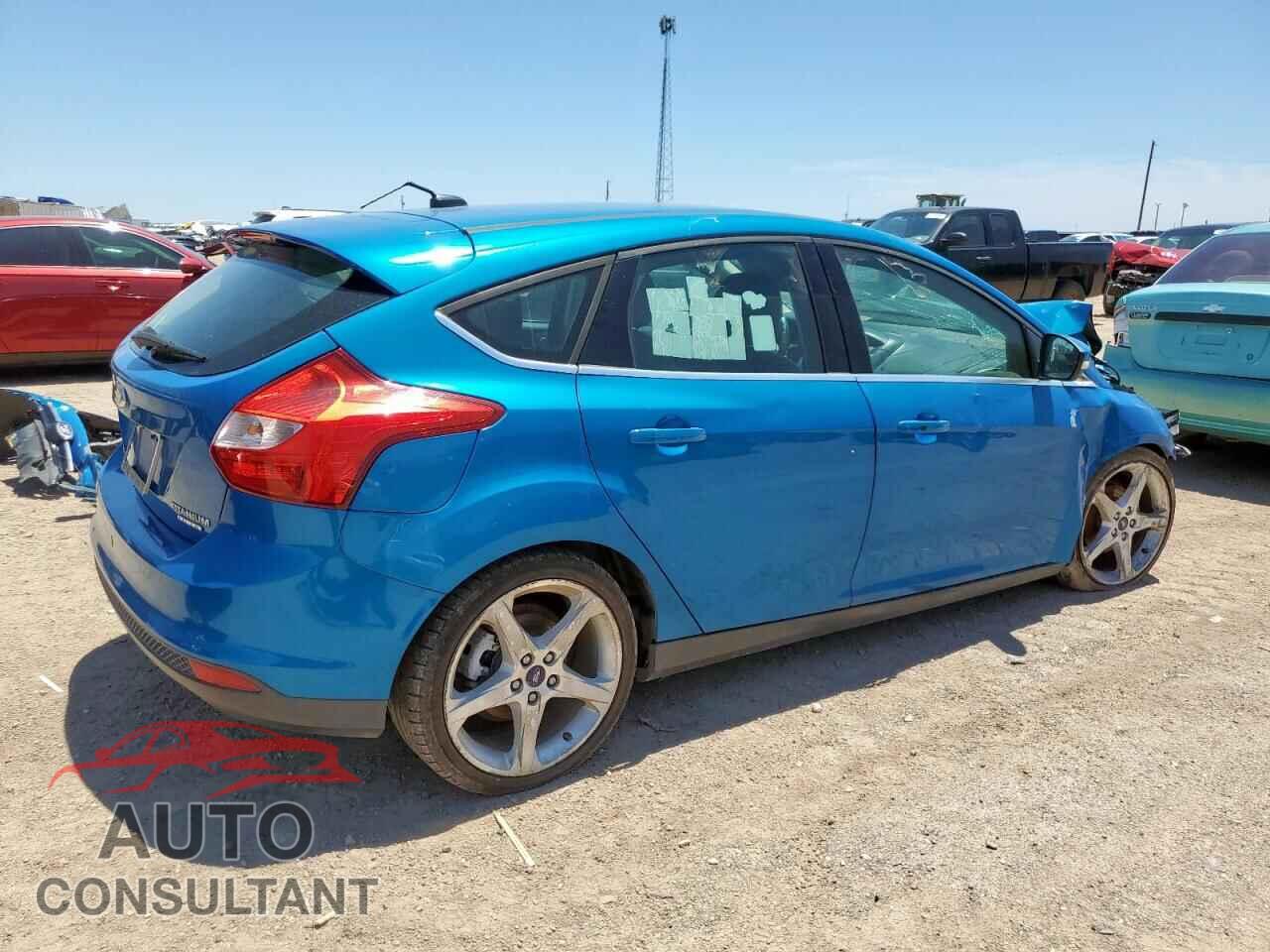 FORD FOCUS 2012 - 1FAHP3N26CL422227