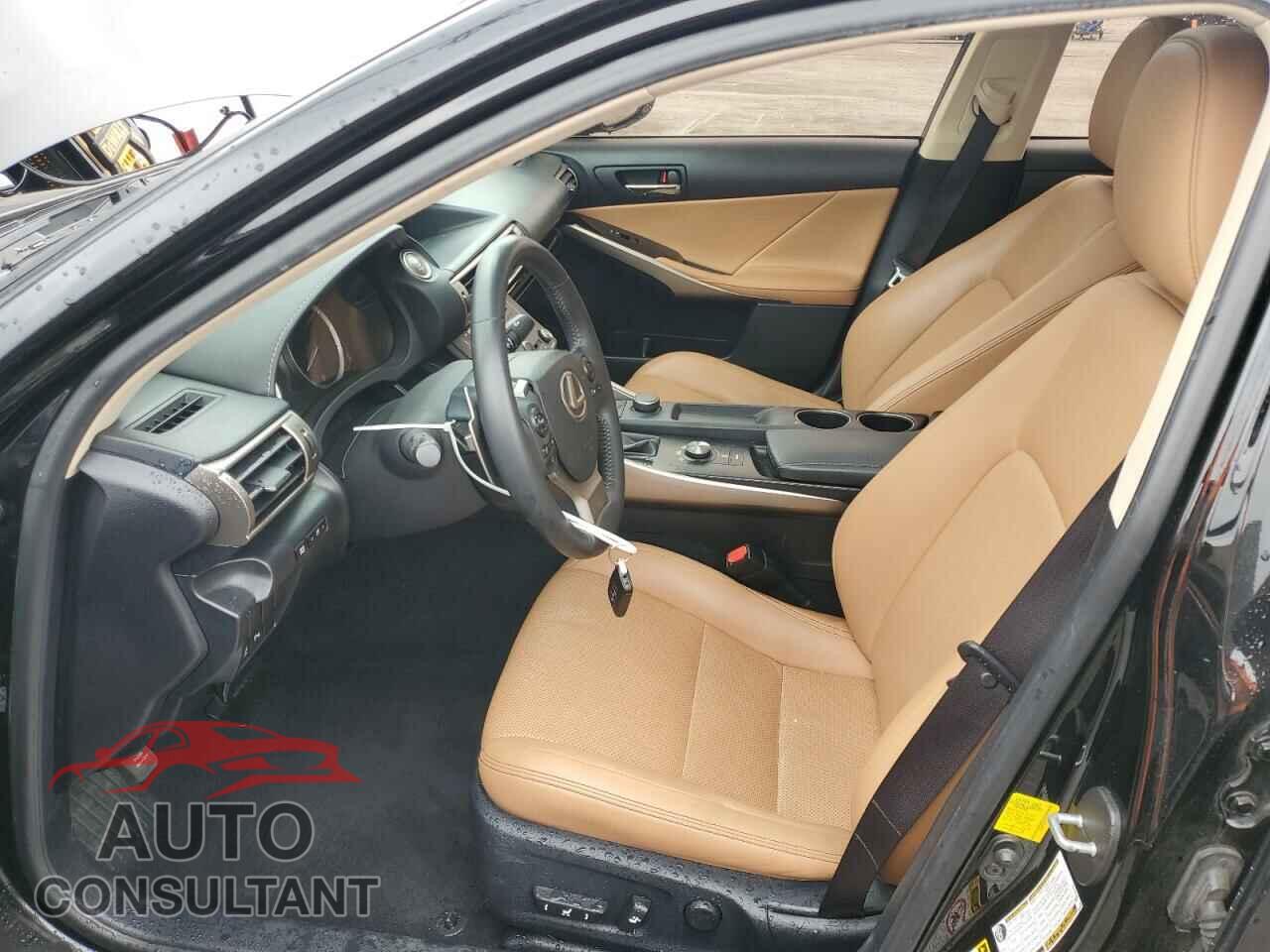 LEXUS IS 2021 - JTHBF1D29F5055050