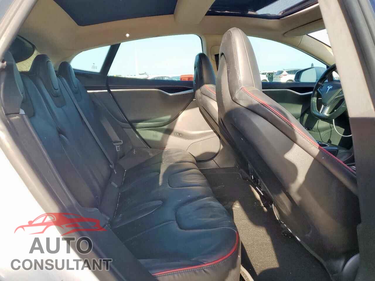 TESLA MODEL S 2014 - 5YJSA1H12EFP51442
