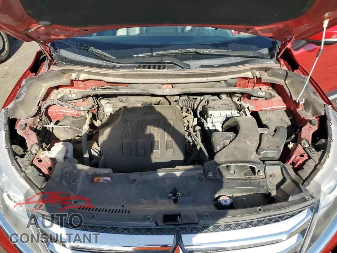 MITSUBISHI ECLIPSE 2018 - JA4AT5AA5JZ041389