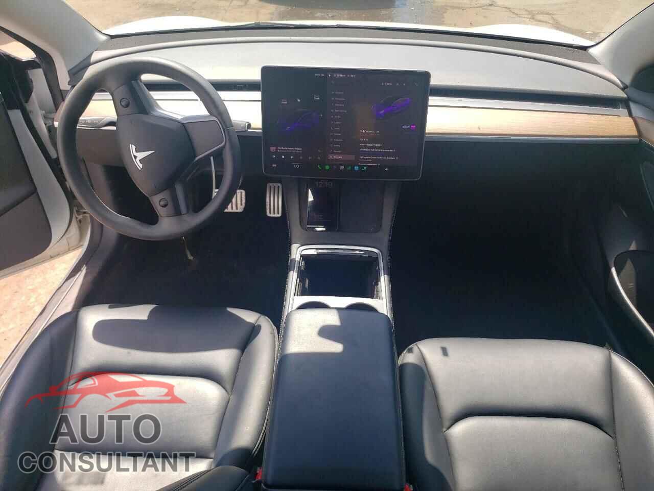 TESLA MODEL 3 2023 - 5YJ3E1EC6PF494903