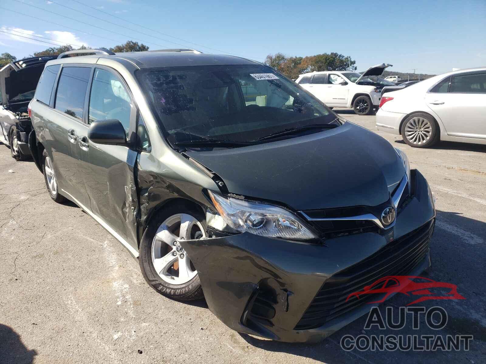 TOYOTA SIENNA 2018 - 5TDKZ3DC0JS960549