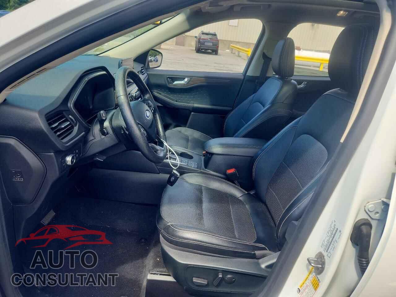 FORD ESCAPE 2020 - 1FMCU9J91LUA18941