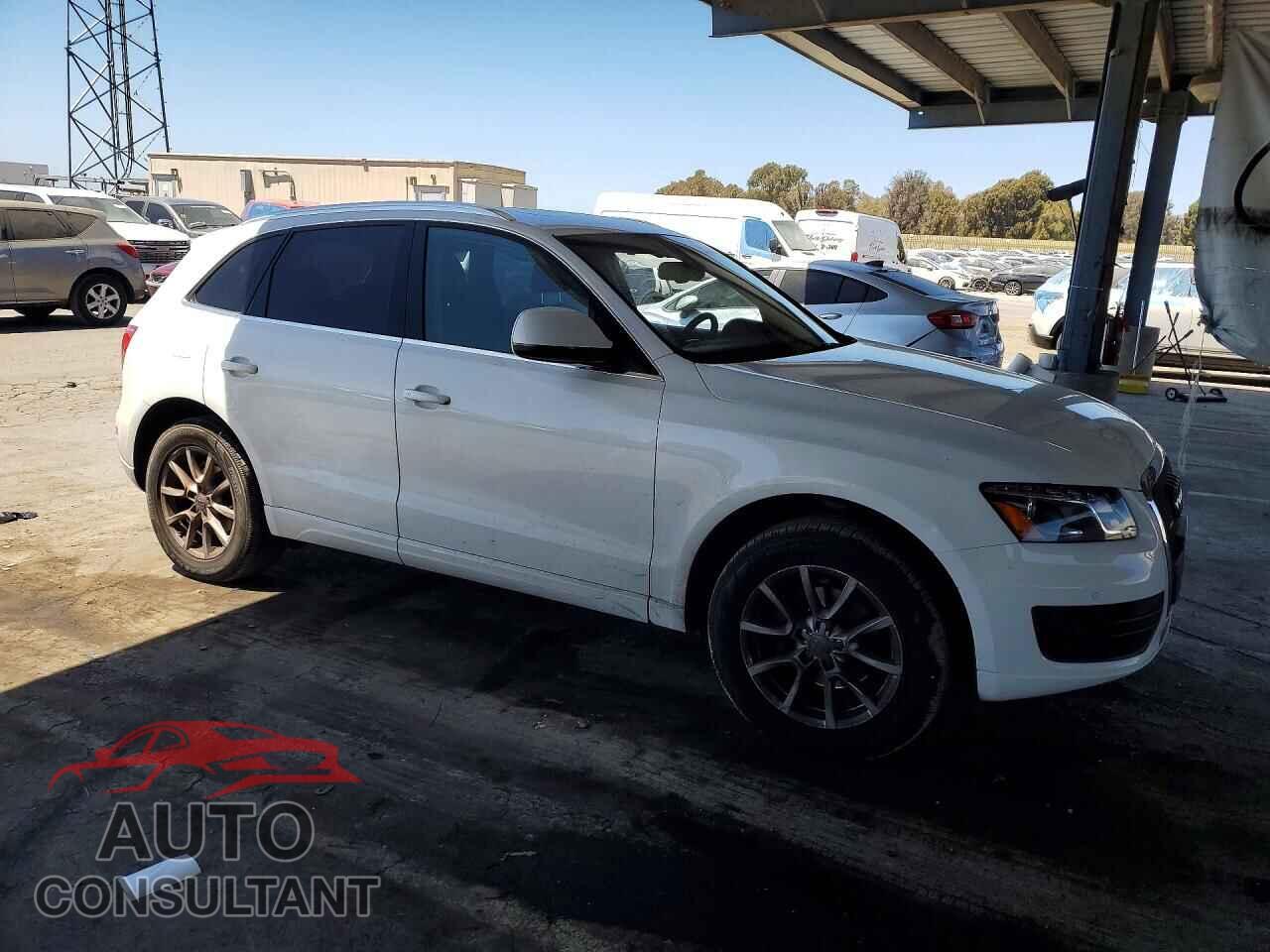 AUDI Q5 2011 - WA1LFAFP0BA065296