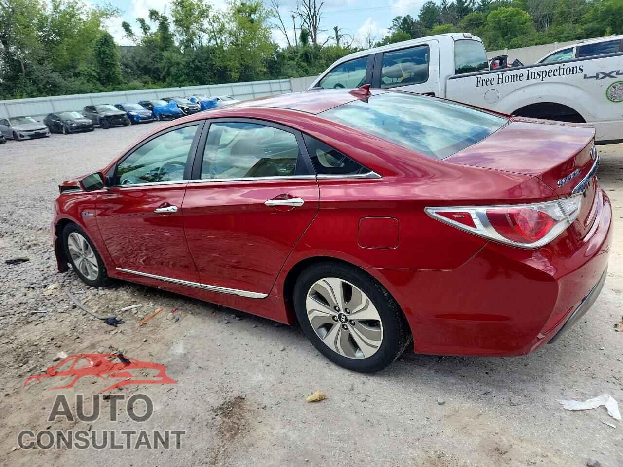HYUNDAI SONATA 2013 - KMHEC4A4XDA083681