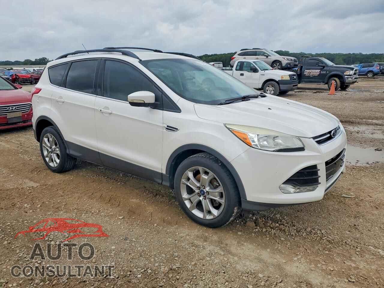FORD ESCAPE 2013 - 1FMCU9HX3DUB31246