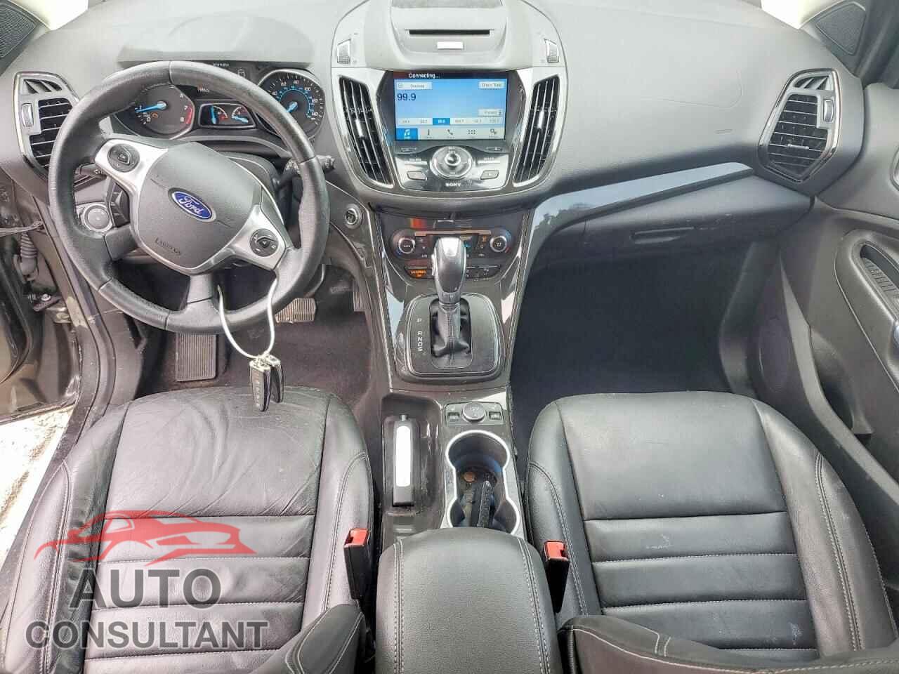 FORD ESCAPE 2016 - 1FMCU0JX0GUA83280