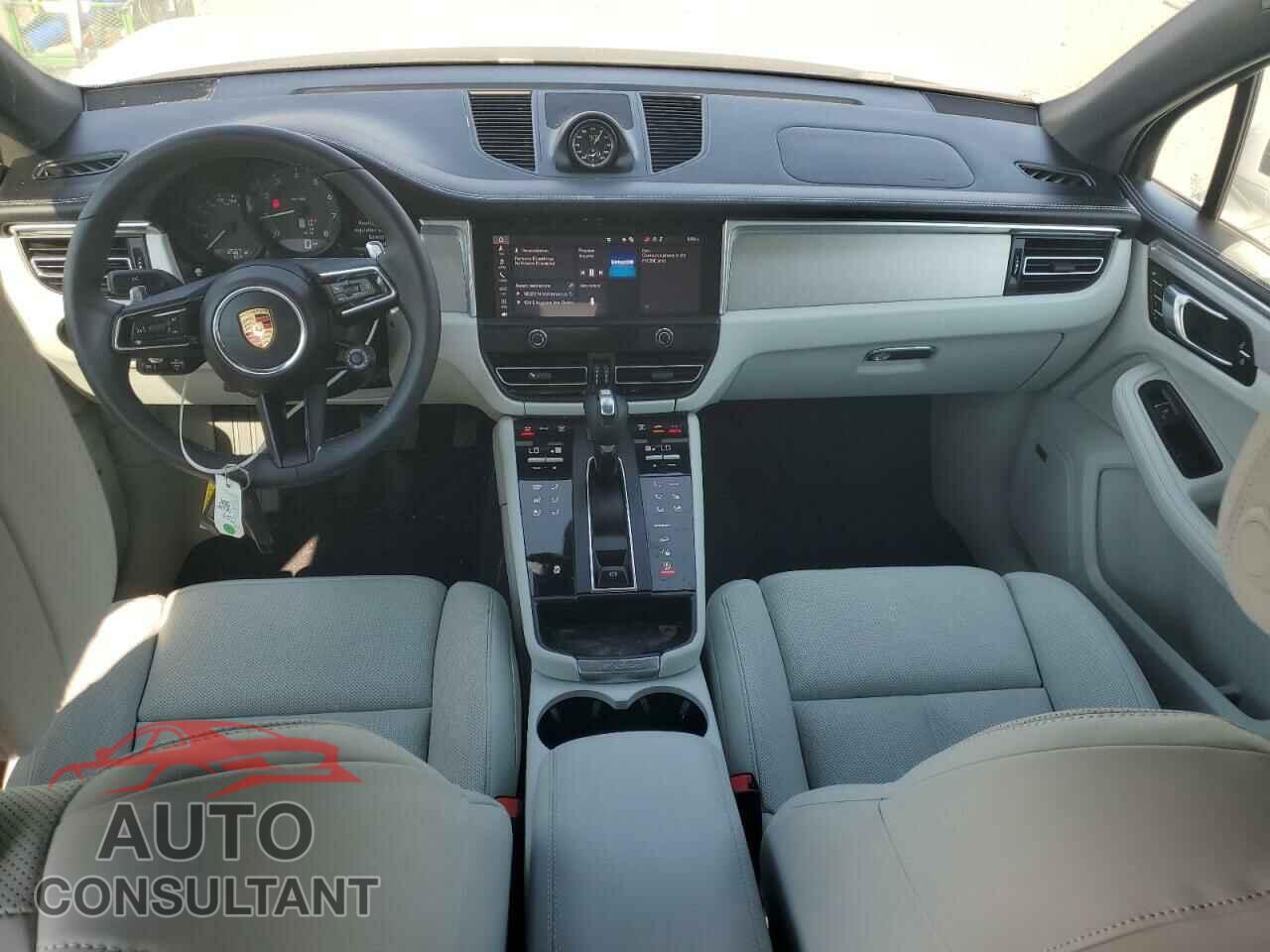 PORSCHE MACAN BASE 2024 - WP1AA2A55RLB08549