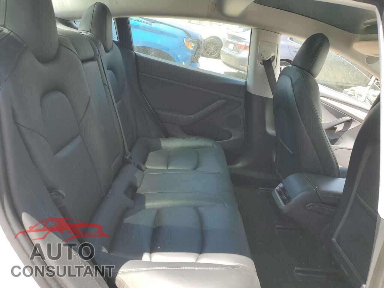 TESLA MODEL 3 2023 - 5YJ3E1EA0PF448904