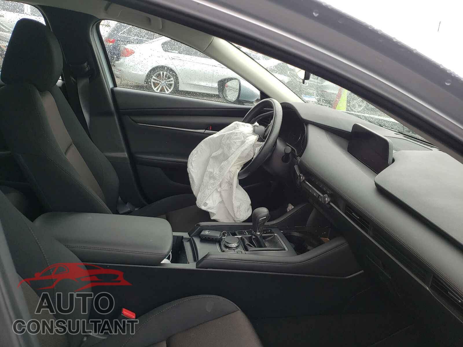 MAZDA 3 2020 - 3MZBPABL3LM130807