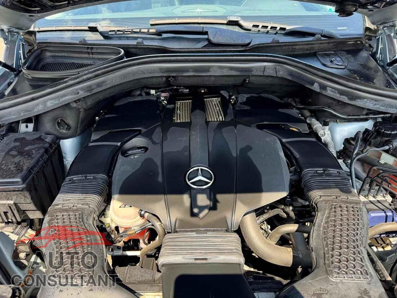 MERCEDES-BENZ GL-CLASS 2016 - 4JGDF6EE3GA668754