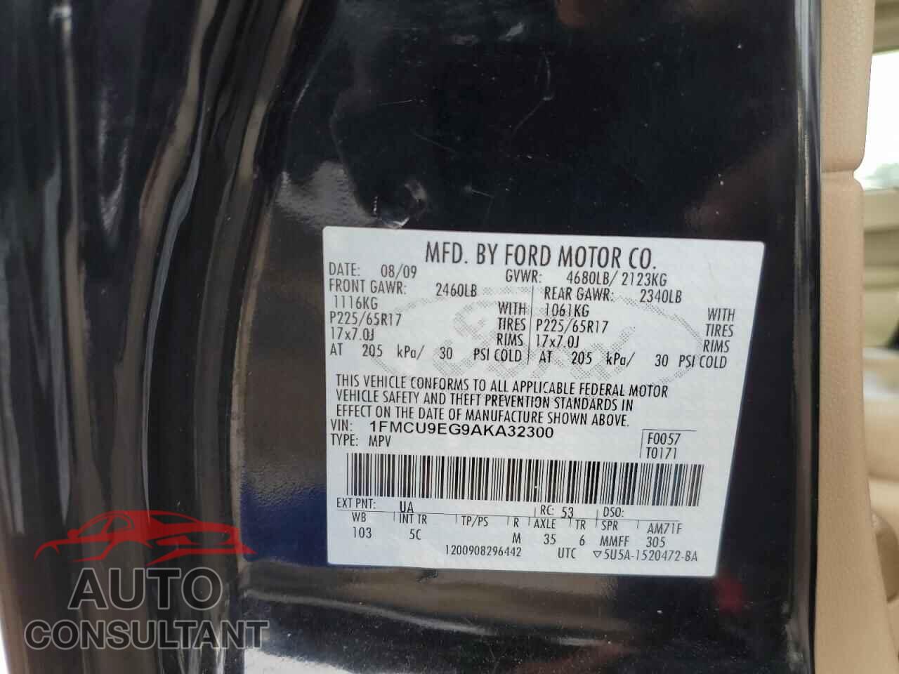 FORD ESCAPE 2010 - 1FMCU9EG9AKA32300