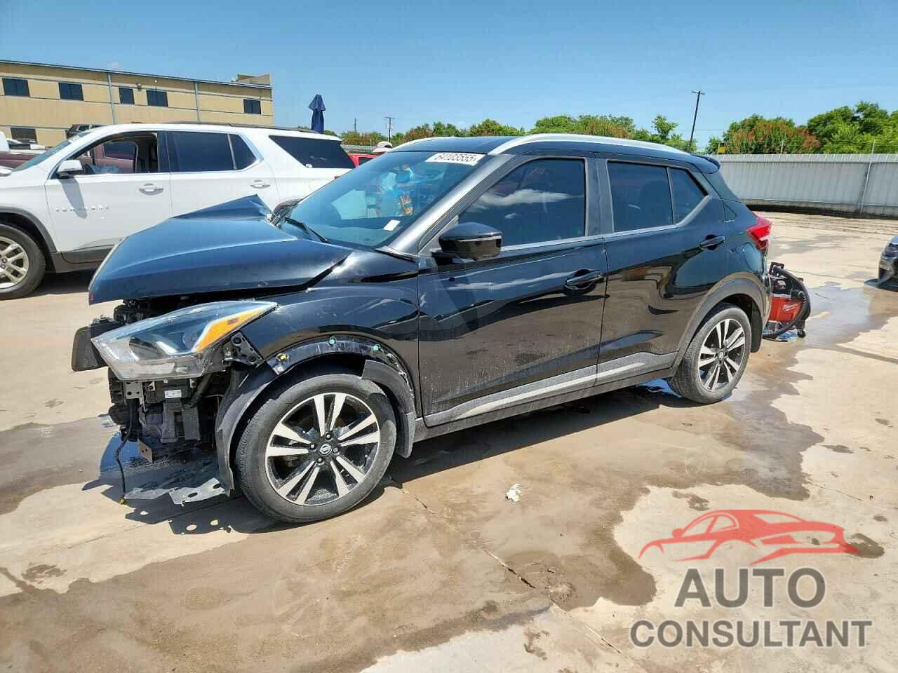 NISSAN KICKS 2019 - 3N1CP5CU4KL500899